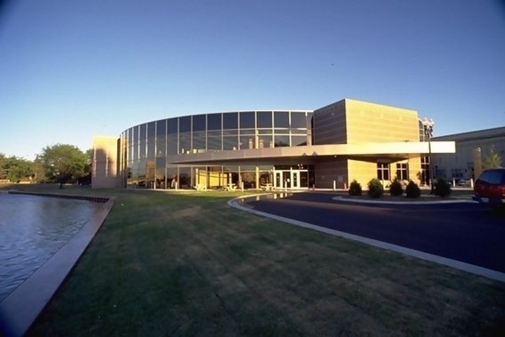 neenah public library 2000