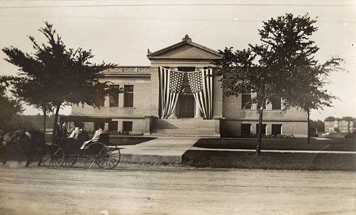 A History in the Making: The homes of Neenah's Wisconsin Avenue